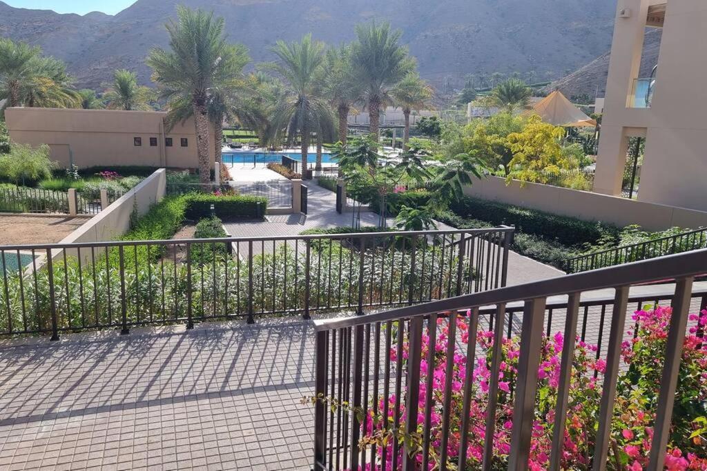 One Bedroom Apartment Muscat Bay Bagian luar foto